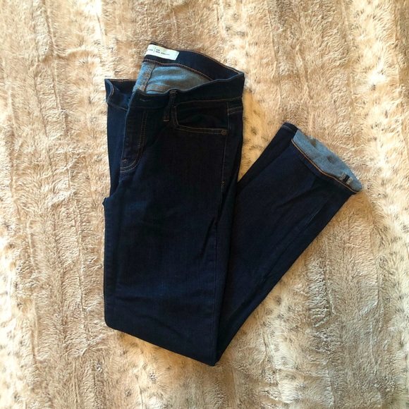 NWT Gap Straight Leg Jeans - Picture 4 of 9